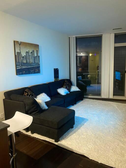 Cozy 2 Bedroom Free Parking Downtown Toronto 1Min Scotiabank Arena Tff Cn Tower Rogers Centre Union Station Exteriér fotografie